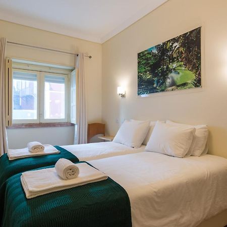 Vita Portucale ! 3 Bedroom Apartment With Private Terrace Lisboa Exterior foto