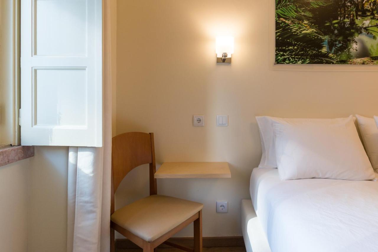 Vita Portucale ! 3 Bedroom Apartment With Private Terrace Lisboa Exterior foto