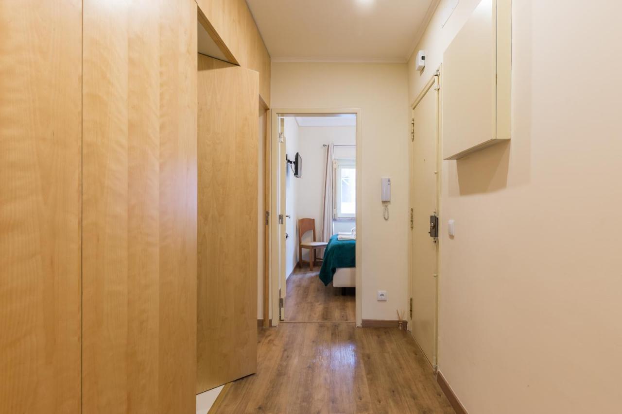 Vita Portucale ! 3 Bedroom Apartment With Private Terrace Lisboa Exterior foto