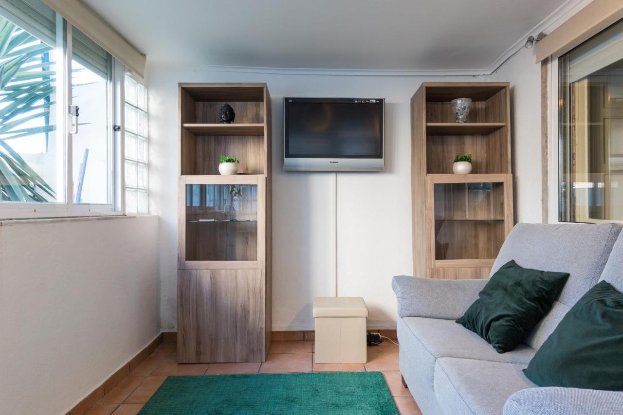 Vita Portucale ! 3 Bedroom Apartment With Private Terrace Lisboa Exterior foto