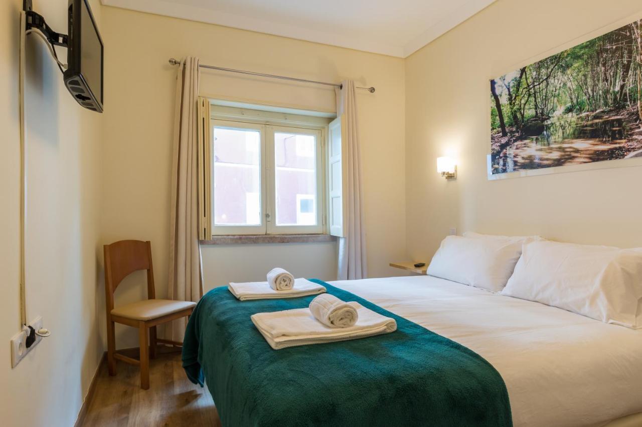 Vita Portucale ! 3 Bedroom Apartment With Private Terrace Lisboa Exterior foto